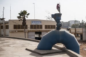 Senegalaise des eaux, à Dakar © Sylvain Cherkaoui pour JA