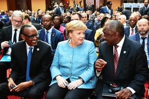 Paul Kagame, Angela Merkel et Cyril Ramaphosa le 30 octobre 2018 © DR / Présidence sud-africaine