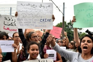 Des Marocaines manifestent contre le harcèlement sexuel à Casablanca, la capitale économique du Maroc, le 23 août 2017 © STRINGER, AFP