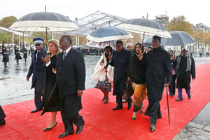 Dominique et Alassane Ouattara, Hinda et Idriss Déby Itno, Antoinette et Denis Sassou Nguesso, à Paris, le 11 novembre. © Ludovic MARIN/POOL/AFP