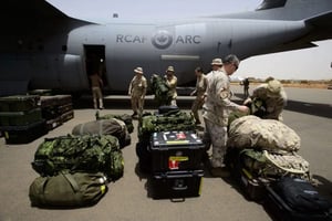 Arrivée des premières troupes canadiennes au Mal (Gao), en juin 2018. © Sean Kilpatrick/AP/SIPA