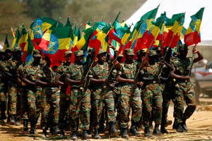 Militaires éthiopiens lors de la commémorant du 121 eme anniversaire de la bataille d’Adwa face aux Italiens, le 2 mars 2017 (illustration). © REUTERS/Tiksa Negeri
