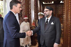 Le chef du gouvernement espagnol a rencontré le roi Mohammed VI au palais royal de Rabat, lundi 19 novembre 2018. © AP/SIPA