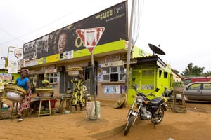 Une publicité Western Union au Bénin en 2012. © Photo de Jacques Torregano