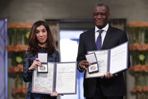 Denis Mukwege et Nadia Murad. © Haakon Mosvold Larsen/AP/SIPA