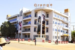 Niamey a fermé les bureaux d’Orange début décembre en raison d’un différend fiscal. © TAGAZA DJIBO pour JA