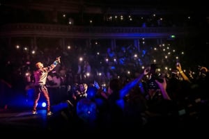Wizkid sur scène au Royal Albert Hall, à Londres, le 29 septembre 2017. © Christie Goodwin/Redferns/getty images