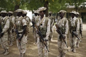 Troupes tchadiennes à N’Djamena, le 9 mars 2015. © Jerome Delay/AP/SIPA