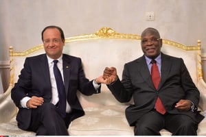 François Hollande et Ibrahim Boubacar Keïta, à Bamako, en septembre 2013. © GOUHIER-POOL/SIPA