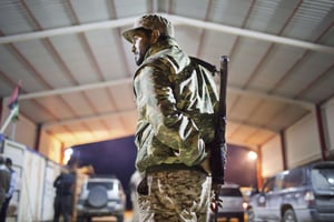 Un militaire libyen à Sirte, en février 2015. Photo prise par  Mohamed Ben Khalifa, qui a été tué le 19 janvier 2019. © Mohamed Ben Khalifa/AP/SIPA