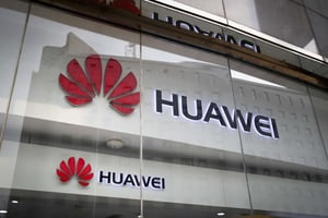 Logo du géant chinois des télécoms Huawei. © Andy Wong/AP/SIPA