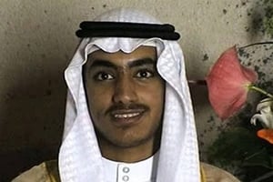 Hamza Ben Laden s’affiche comme le successeur de son père à la tête d’Al-Qaïda © REX//SIPA