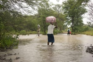 Au moins 31 personnes ont été tuées dans l’est du Zimbabwe après le passage du cyclone Idai, qui a aussi frappé le Mozambique. © AFP