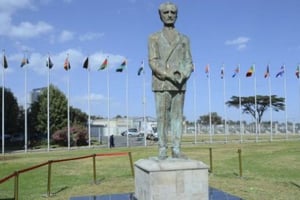 Une statue du dernier empereur éthiopien, Haile Selassie, après son dévoilement devant l’Union africaine à Addis-Abeba, le 10 février 2019. © Samuel Habtab/AP/SIPA