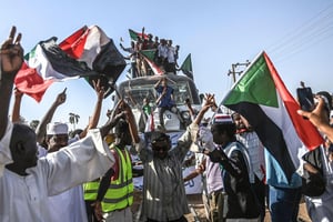 Le mouvement de contestation au Soudan avait accru la pression mercredi sur les dirigeants militaires en brandissant la menace d’une « grève générale ». © AFP