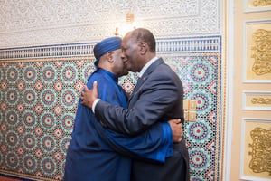 Alassane Ouattara et Ali Bongo Ondimba, le 15 mai 2019 à Libreville. © DR / Présidence gabonaise