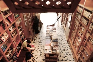 La librairie des Colonnes, à Tanger (image d’illustration). © Hicham Gardaf pour JA