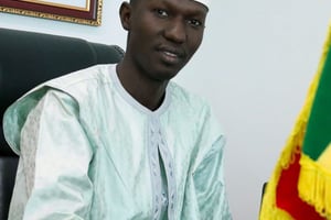 Amadou Thiam, ministre malien chargé des Réformes institutionnelles et des Relations avec la Société civile. © Facebook officiel Amadou Thiam