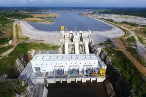 Le complexe hydroélectrique de Soubré, le plus important du pays (275 MW), a été construit par le groupe chinois Sinohydro et mis en service en 2017. © Xinhua/REA
