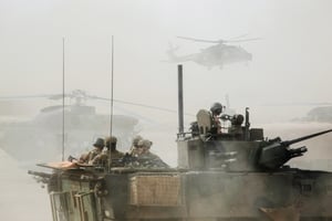 Opération de la force française Barkhane dans la région de Gourma, en mars. © AFP