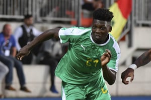 Lamine Gassama, le défenseur latéral du Sénégal à la CAN 2019 en Égypte. © Geert Vanden Wijngaert/AP/SIPA