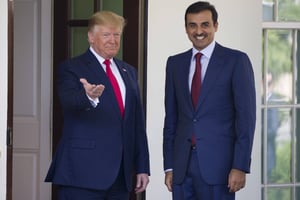 Le président américain Donald Trump recevant l’émir du Qatar à la Maison-Blanche, mardi 9 juillet 2019. © Alex Brandon/AP/SIPA