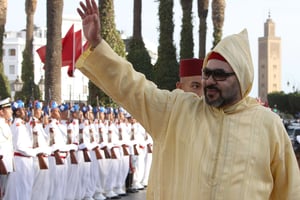 Le roi du Maroc, Mohammed VI, arrivant à la Chambre des Représentants pour l’ouverture d’une nouvelle session parlementaire, le 12 octobre 2018 à Rabat (image d’illustration). © Abdeljalil Bounhar/AP/SIPA