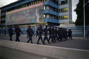 Une patrouille de la police anti-émeutes de Kinshasa en janvier 2019 (Illustration). © Jerome Delay/AP/SIPA