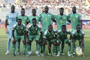 L’équipe du Sénégal avant la demi-finale de la CAN 2019 face à la Tunisie, le 30 juin au Caire., © Hassan Ammar/AP/SIPA