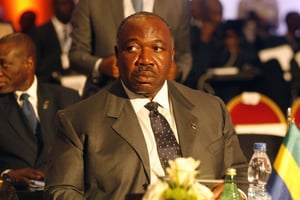 Le président Ali Bongo Ondimba à Abidjan, le 29 novembre 2017. © Diomande Ble Blonde/AP/SIPA