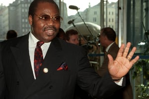 Dan Etete, lorsqu’il était ministre nigérian du Pétrole, en 1998. © Archives Reuters