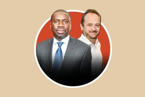 Omar Youm, ministre sénégalais des Infrastructures (à gauche), et Xavier Idier, DG de Senac SA, filiale d’Eiffage (à droite) © JA