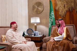 Mohammed Ben Salman et Fouad Ali El Himma, le 26 février 2020. © Ministère des Affaires étrangères du royaume saoudien
