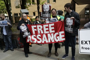 Manifestation de soutien au fondateur de Wikileaks Julian Assange, le 1er mai 2019, à Londres (image d’illustration). © Matt Dunham/AP/SIPA