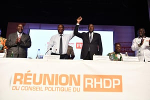 Alassane Ouattara et Amadou Gon Coulibaly, lors de l’annonce de la désignation du second comme candidat du RHDP, le 12 mars 2020. © DR / RHDP