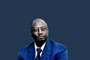 Le Tchadien Abbas Mahamat Tolli occupe le poste de gouverneur de la Beac depuis trois ans. © Fernand Kuissu