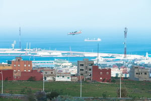 Lancé en 2012, le projet portuaire Nador West Med vise, à côté de Tanger Med, à renforcer la position du Maroc sur le bassin méditerranéen. © Mohamed Drissi pour J.A.