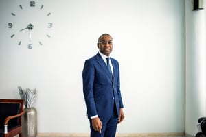 Amadou Hott, à la Direction générale de la Planification et des Politiques économiques, à Dakar. © Sylvain Cherkaoui pour JA