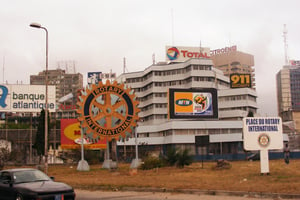 Panneau publicitaire MTN sur le Plateau d’Abidjan (image d’illustration). © Flickr/abdallah/CC