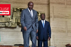 Alassane Ouattara (dr.) et Daniel Kablan Duncan après la démission de ce dernier du poste de Premier ministre, le 9 janvier 2017, à Abidjan. © Issouf Sanogo/AFP