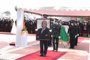 Lors de la cérémonie d’hommage à Amadou Gon Coulibaly à Abidjan, le 14 juillet 2020. Le Premier ministre ivoirien a été inhumé le 17 juillet à Korhogo. © DR / Présidence ivoirienne