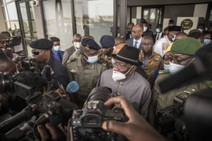 Le médiateur de la Cedeao Goodluck Jonathan, le 22 août à Bamako, à l’issue d’une rencontre avec les représentants des militaires du CNSP. © /AP/SIPA