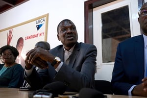 Mahamat Kamoun, candidat à la présidentielle du parti Be Afrika ti é Kwè © Camille LAFFONT / AFP