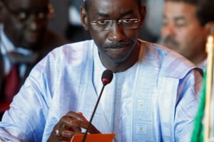 Le Premier ministre de la transition au Mali, Moctar Ouane (ici en mars 2016 à Alger). © REUTERS/Louafi Larbi/File Photo