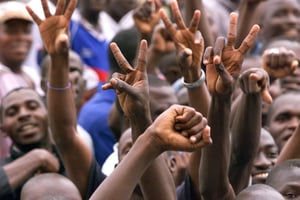 Lors d’une manifestation de partisans de Ouattara, en septembre 1999, lorsque la nationalité ivoirienne de ce dernier avait été remise en cause par les autorités de l’époque. © Jean-Philippe KSIAZEK/AFP