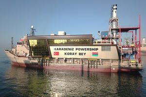 Les barges flottantes de Karpowership. © Karpowership