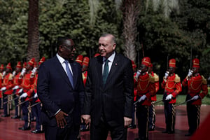 Recep Tayyip Erdogan, le président turc, et Macky Sall, son homologue sénégalais, à Dakar, le 28 janvier. © Zohra Bensemra/Reuters