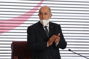 Le président Abdelmadjid Tebboune lors de la conférence sur le plan de relance à Alger en août 2020. © Billal Bensalem/NurPhoto/AFP