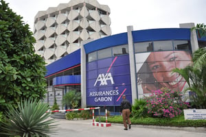 Siège des assurances AXA au Gabon. © Tiphaine Saint-Criq pour JA