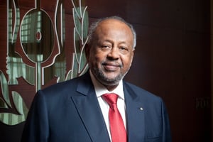 Ismaïl Omar Guelleh (Djibouti), président de la République au palais présidentiel lors d’une interview accordée à Jeune Afrique les 18 et 19 octobre 2020. © Vincent Fournier pour JA
